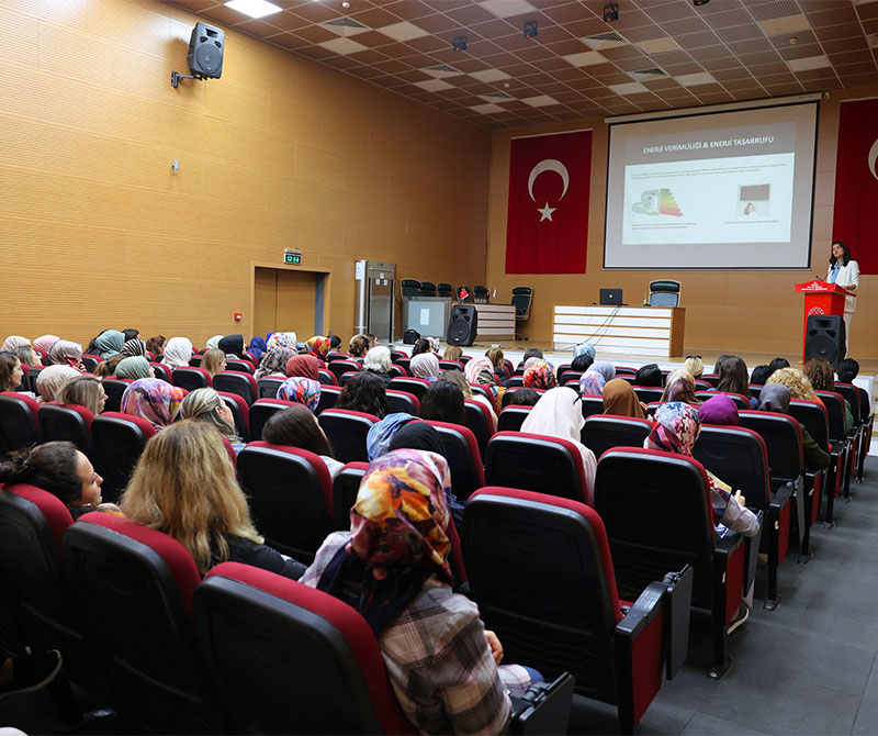 Bursalı Kadınlara Enerji Tasarrufu Anlatıldı