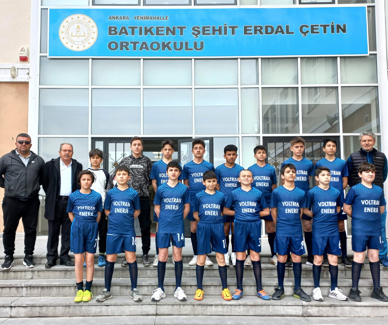 Batıkent Şehit Erdal Çetin Ortaokulu Öğrencilerine Futbol Turnuvasında Voltran Desteği