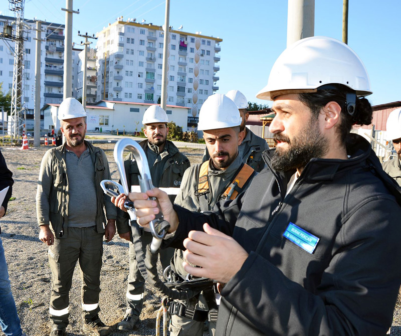Dicle Elektrik İş Güvenliğinde: Sıfır Kazayla Sektör Standardını Yükseltmeyi Hedefliyor