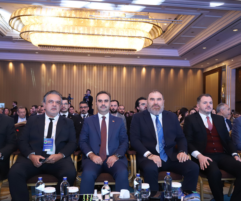 13. Türkiye Enerji Zirvesi’nde Enerji Sektörü “Barış İçin Enerji”yi Konuştu