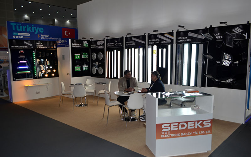 Wondeks Aydınlatma, Ülkemiz Aydınlatma Sektörünü Middle East Energy Fuarı’nda Başarıyla Temsil Etti