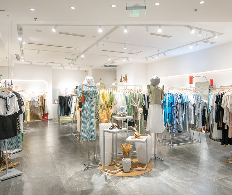 Mağaza ve Showroom Aydınlatmasında Yeni Nesil Çözüm: ACK LED Ray Armatürleri
