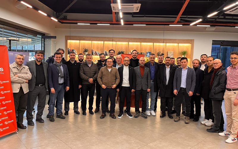 İstanbul’da Frekans Tuttu: Mühendisler Mesleki Onur Ve Yetkileri İçin Bir Araya Geldi İstanbul’da Frekans Tuttu: Mühendisler Mesleki Onur Ve Yetkileri İçin Bir Araya Geldi